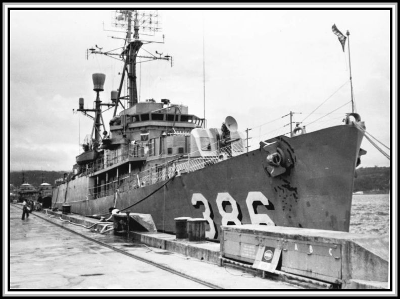 Photograph of DER-386 in 1966 (2). Unknown port. 