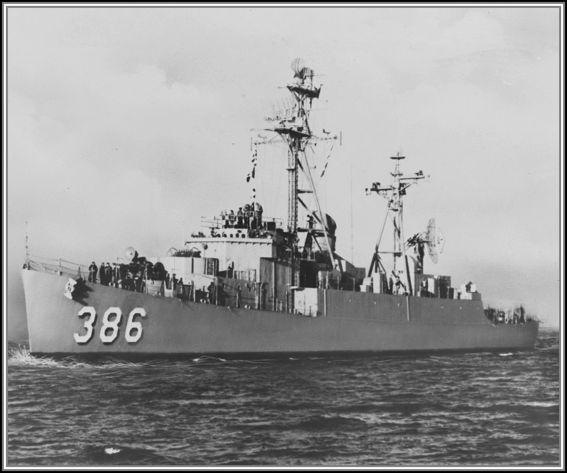 photograph of DER-386 Circa 1955